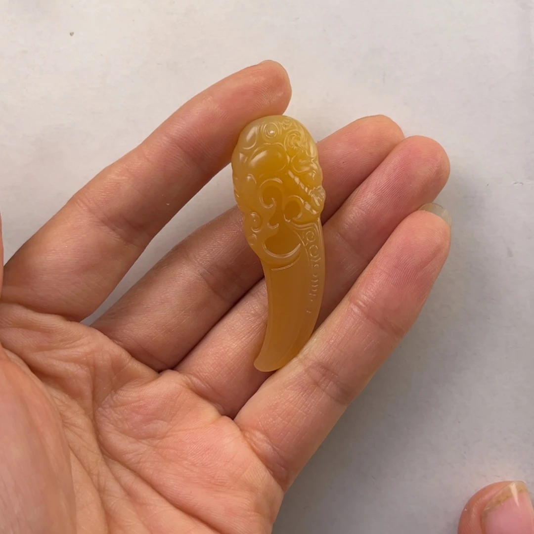 石英质玉黄蜡石吊坠未镶嵌@****