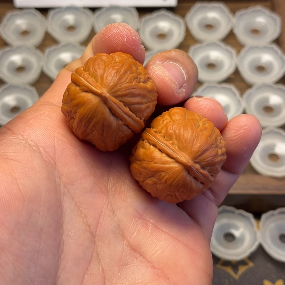 文玩核桃把件小石头