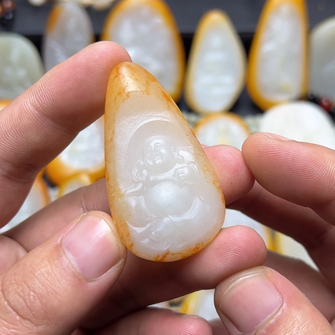 和田玉未镶嵌挂件