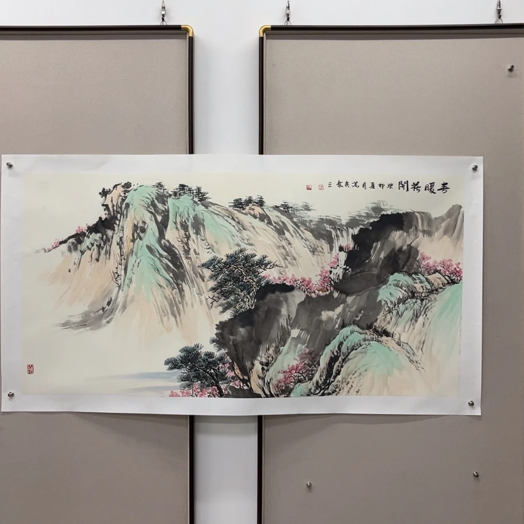 国画艺术家真人手绘