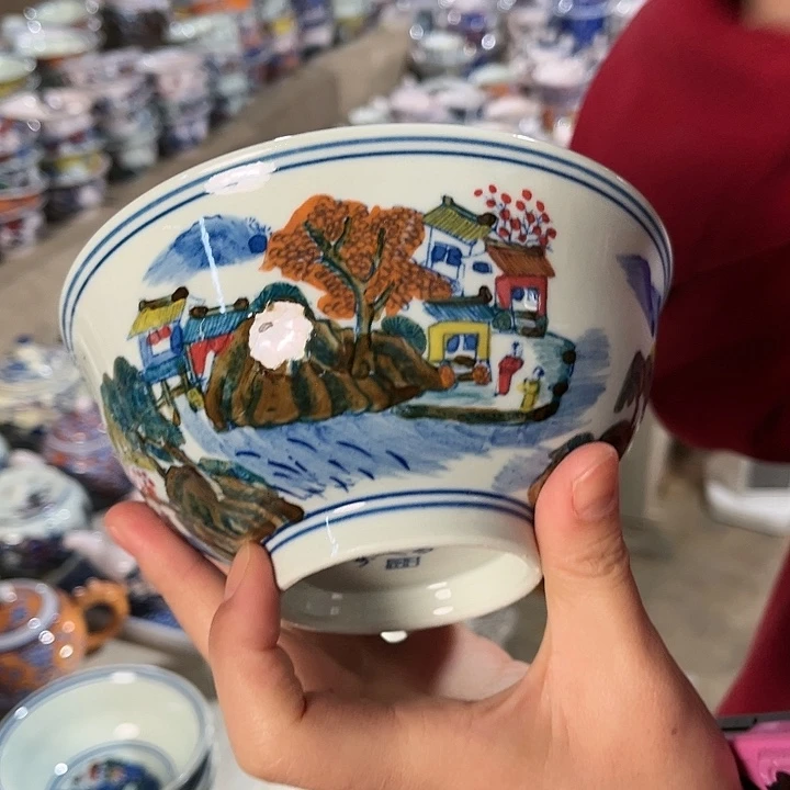 瓷片////直径15厘米。绿西西。