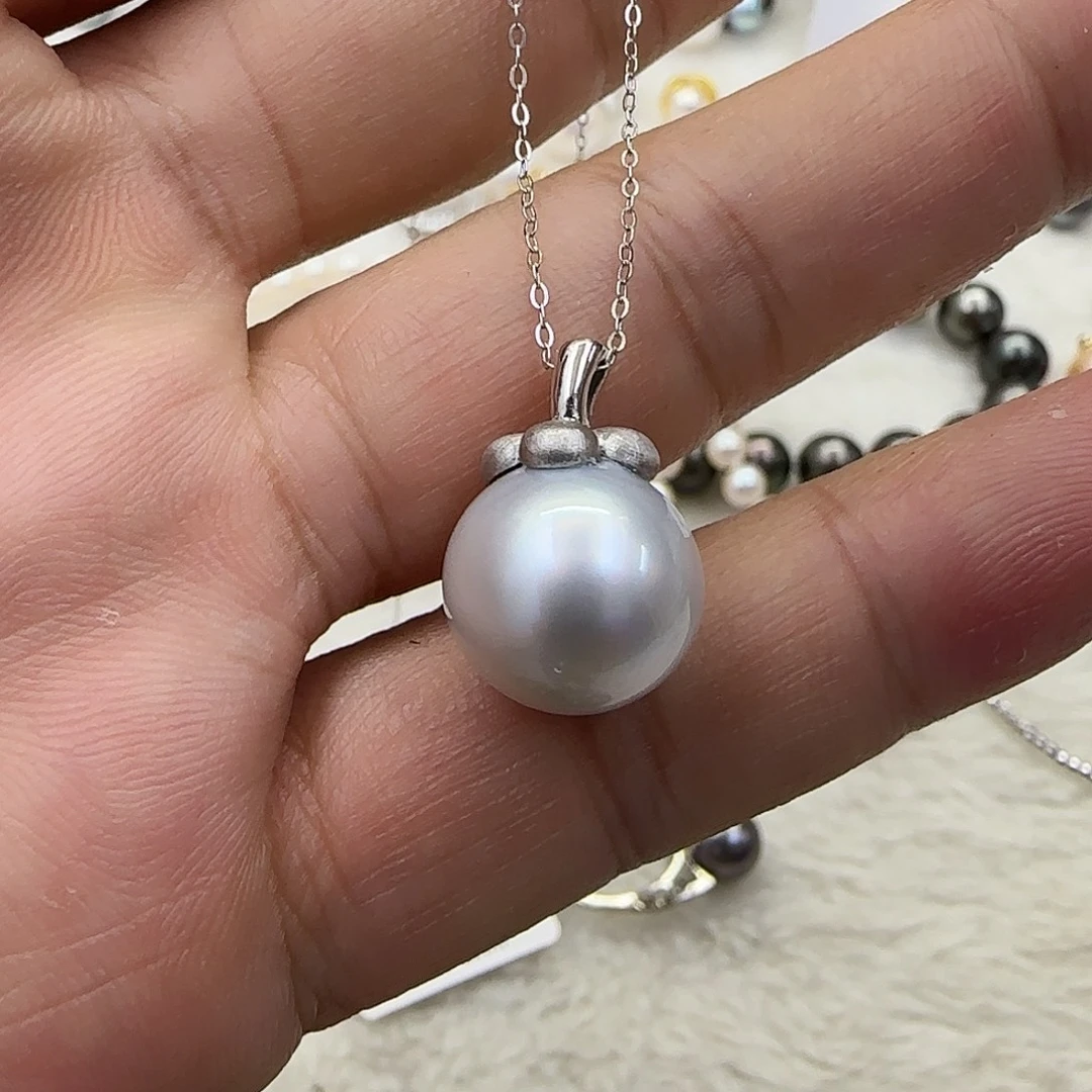 小***在海水珍珠18K金镶嵌颈饰海水澳白12-13mm