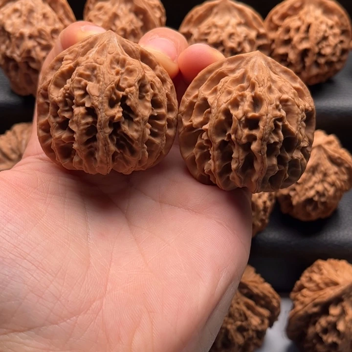 文玩核桃把件通天纹41