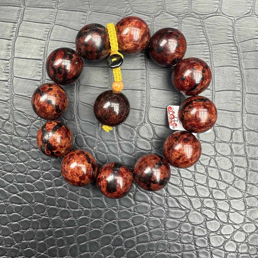 1130沉木圆珠手串