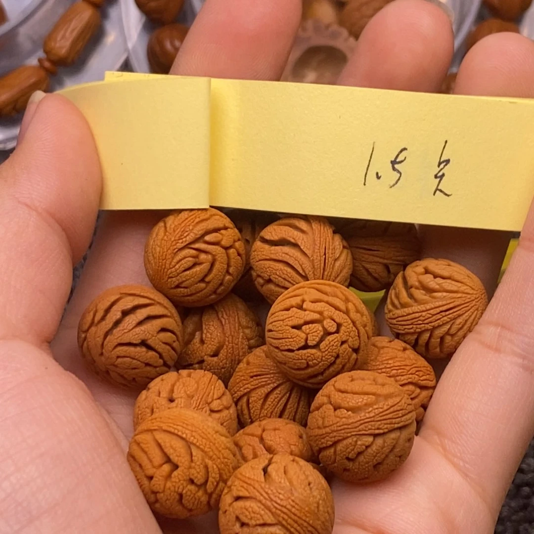 秦岭山脉龙纹桃核 16