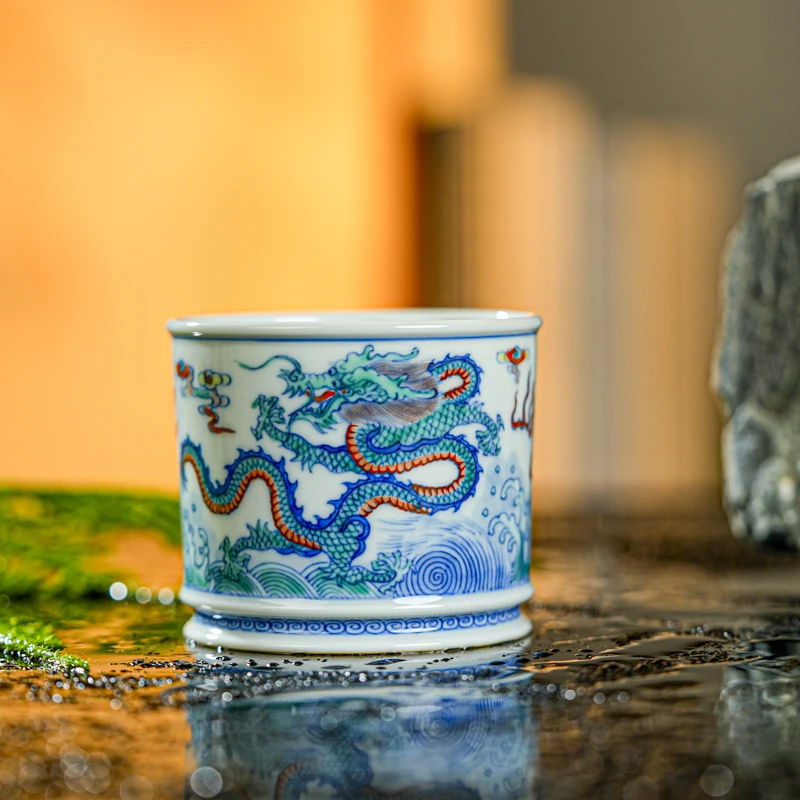 【小乔赏瓷】涂杏花斗彩双龙出海容天杯txh12