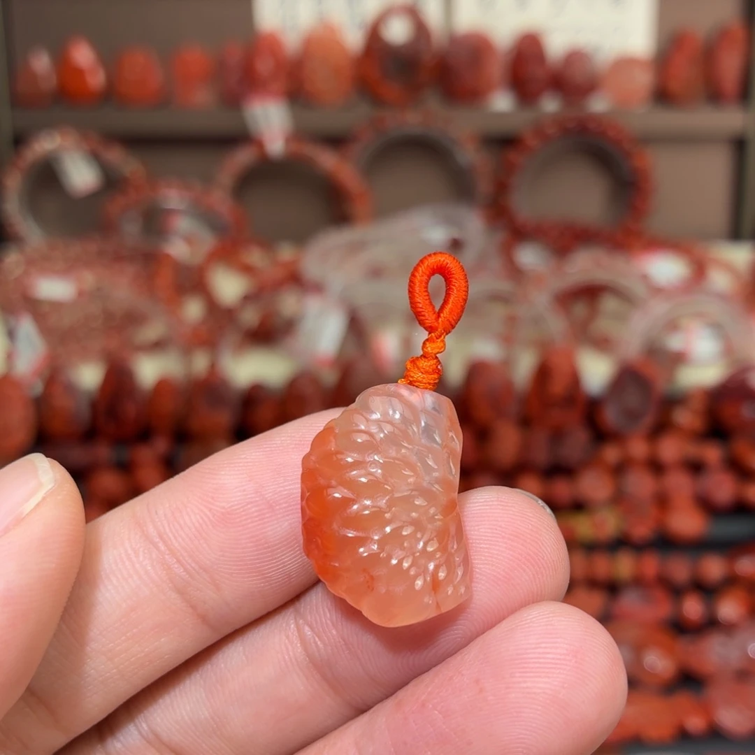南红玛瑙未镶嵌颈饰橘子瓣