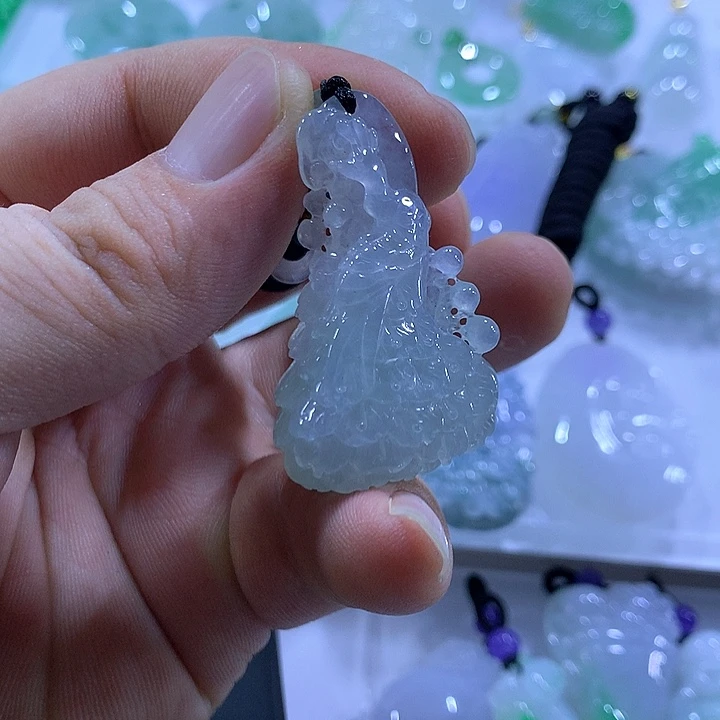 颈饰未镶嵌翡翠天然翡翠A货吊坠