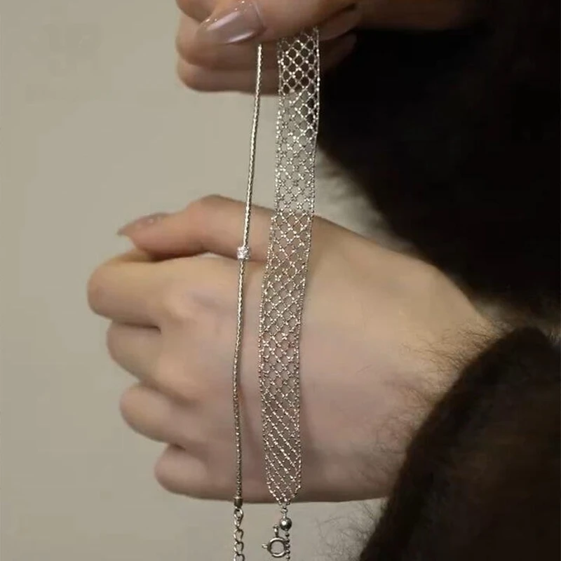 卡柒 铜合金手链 法式菱格蕾丝手链女轻奢小众设计高级感叠戴手饰