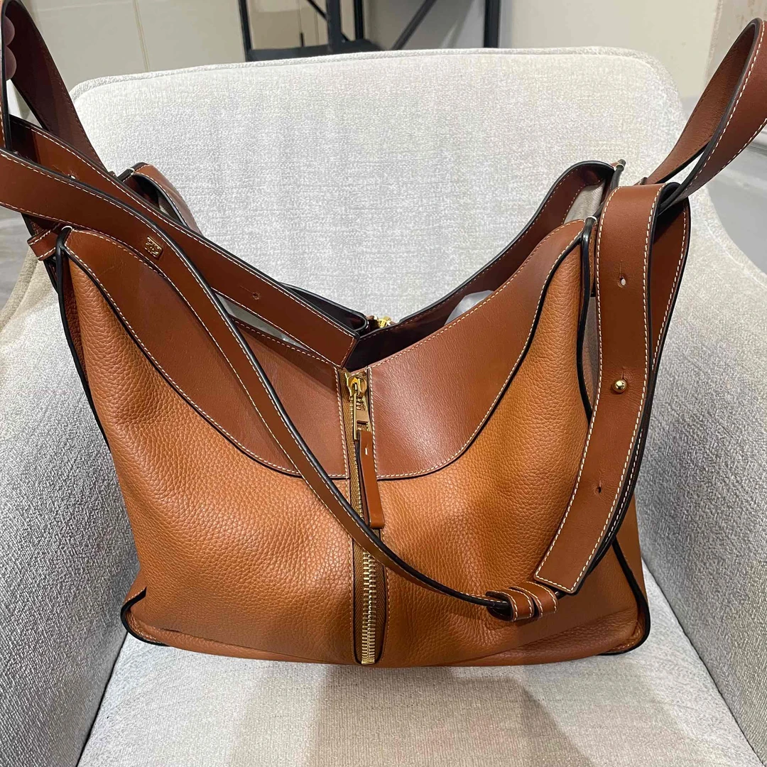 95新 LOEWE/罗意威 小野专属/95新/罗意威/单肩包/DC0193