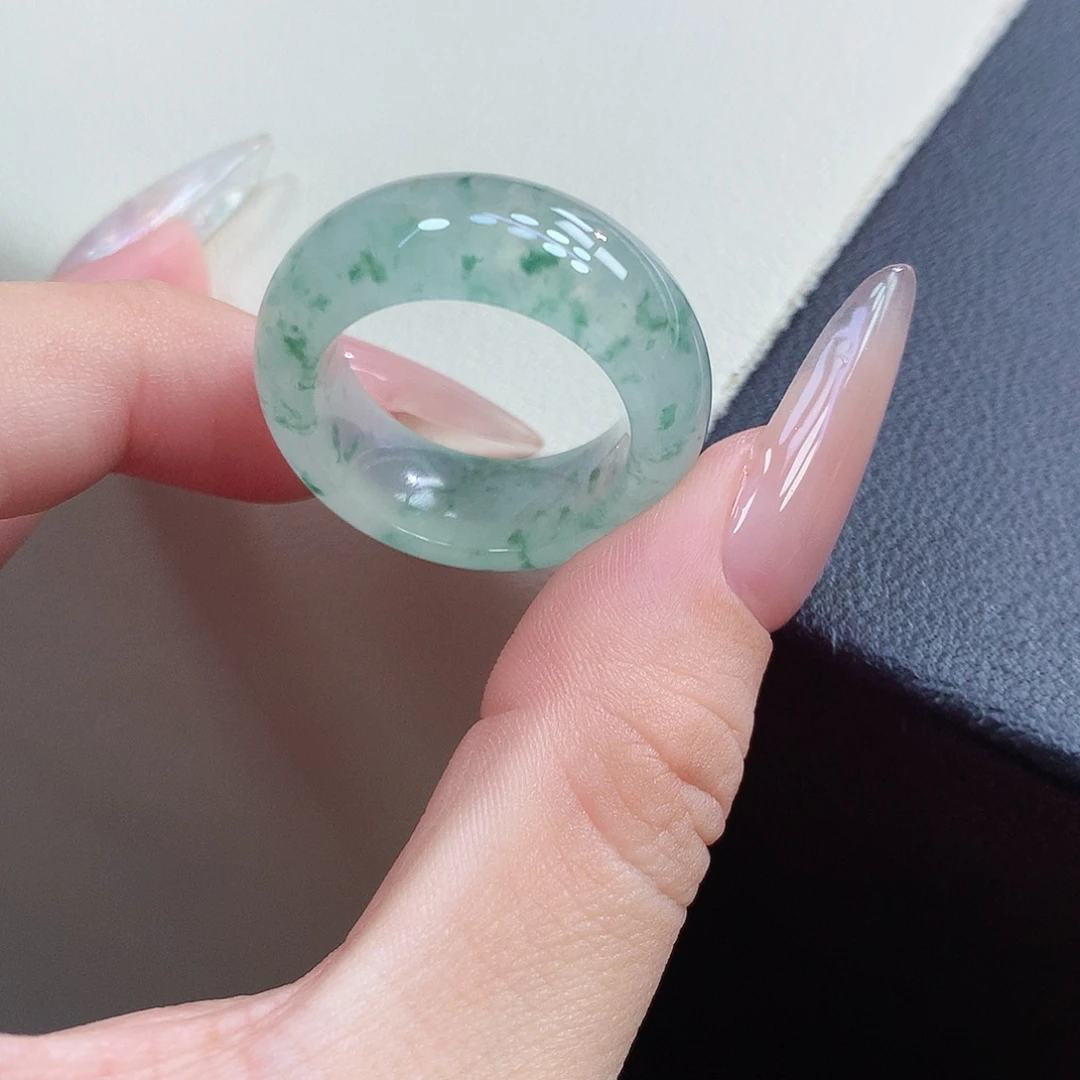 翡翠未镶嵌戒圈18-19号