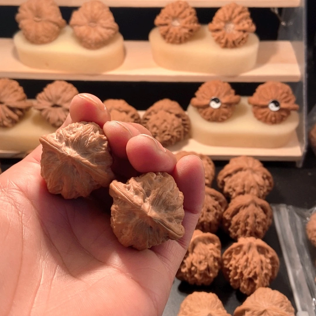 吊坠文玩核桃37野生