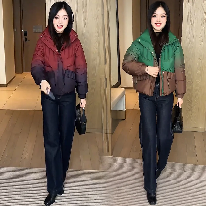 时尚短款羽绒棉衣女士2024冬季新款洋气小个子渐变色保暖棉服外套