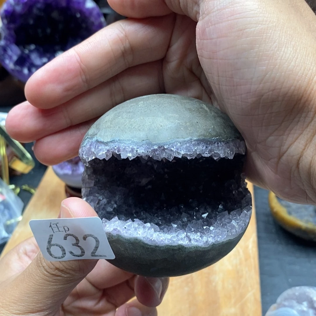 大型摆件（非配饰）未镶嵌水晶