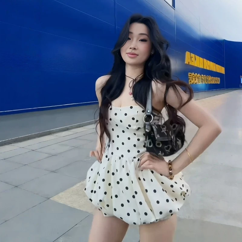 性感甜辣收腰显瘦波点吊带花苞裙女2025夏季新款纯欲减龄连衣裙