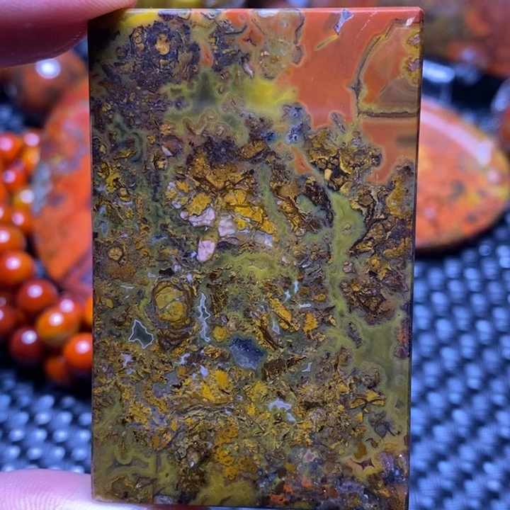 玛瑙/玉髓颈饰未镶嵌