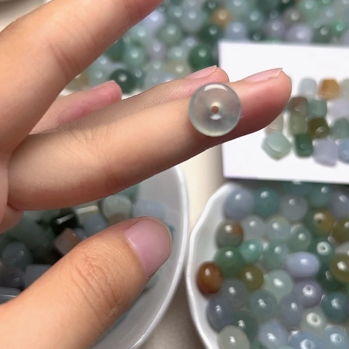 翡翠散珠天然翡翠平安扣