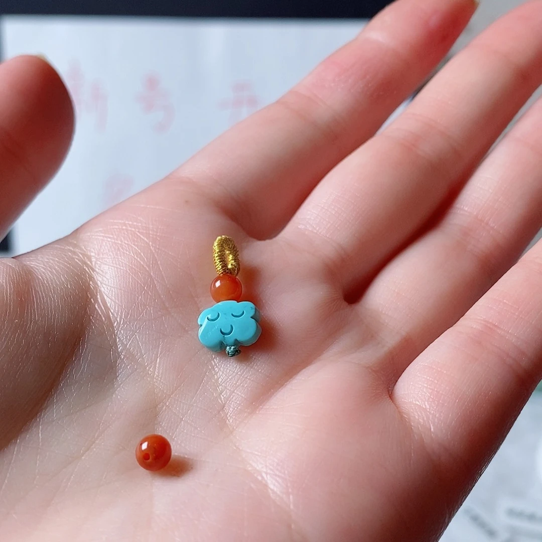 南红玛瑙颈饰未镶嵌