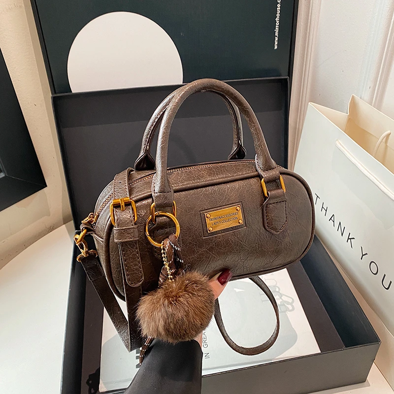 新款时尚潮流轻奢百搭女包单肩斜挎包1167棕色