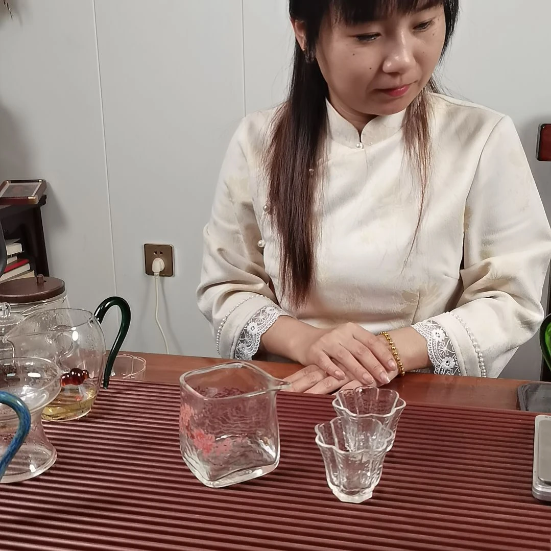 高硼硅玻璃手柄款暗香疏影锤纹小四方公杯配两支小杯