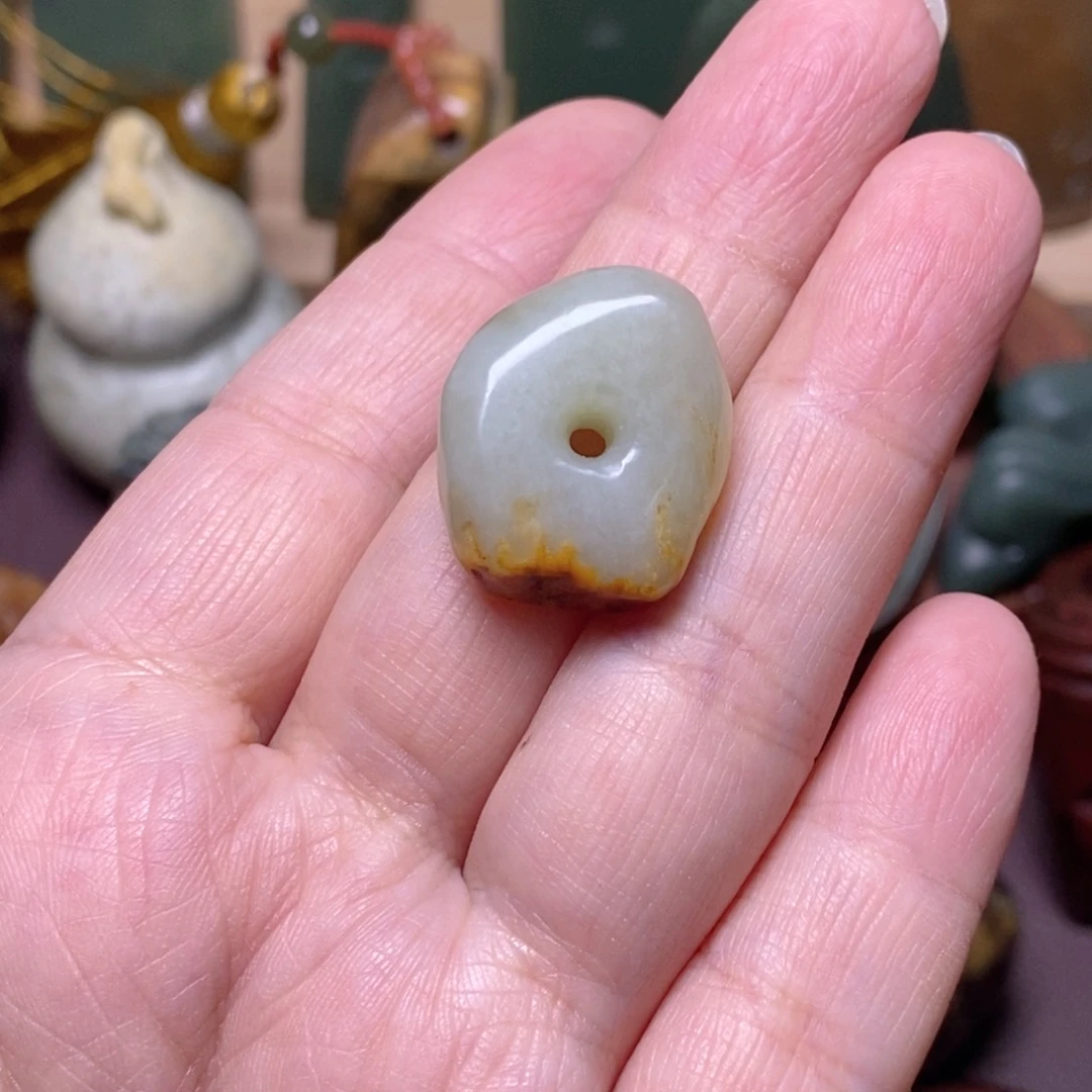 岫岩河磨玉（透闪石质玉）挂件未镶嵌用****9