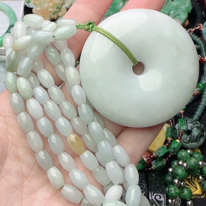 翡翠未镶嵌颈饰天然A货25