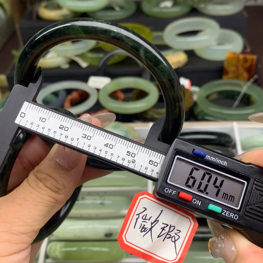 *****蛇纹石玉未镶嵌手镯2128