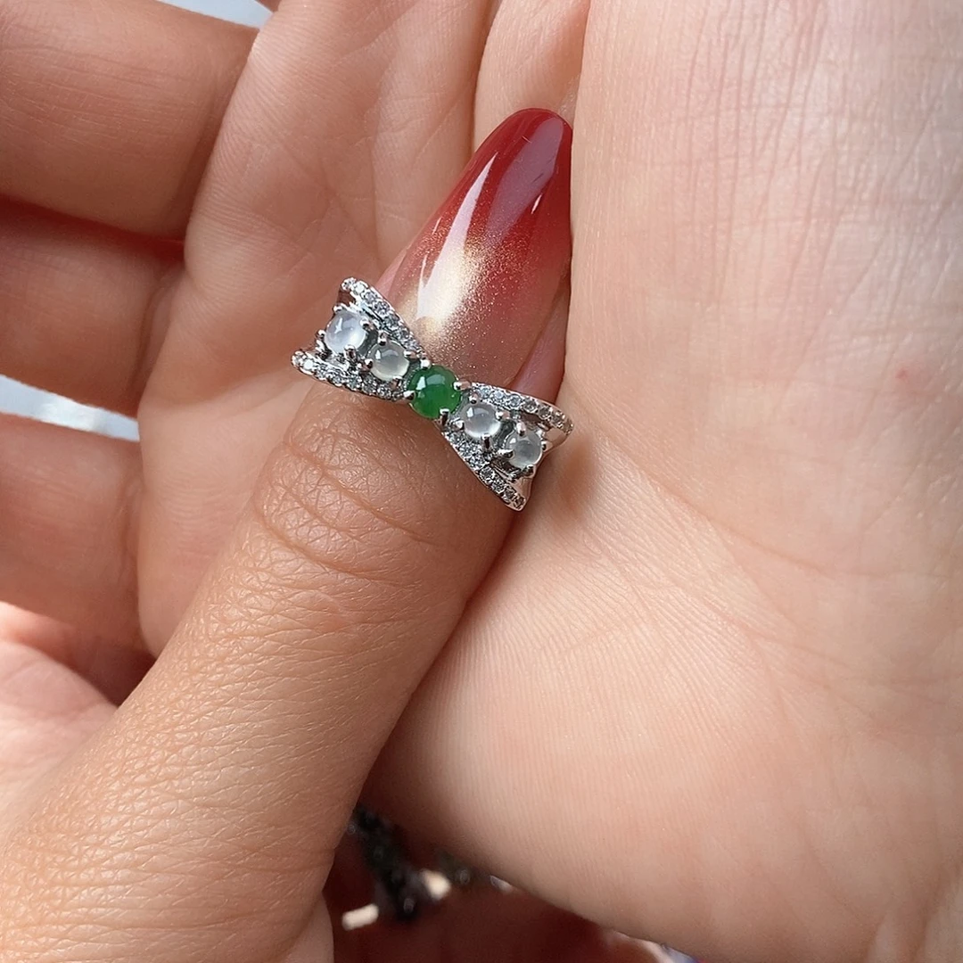 奈***道翡翠未镶嵌戒指缅甸