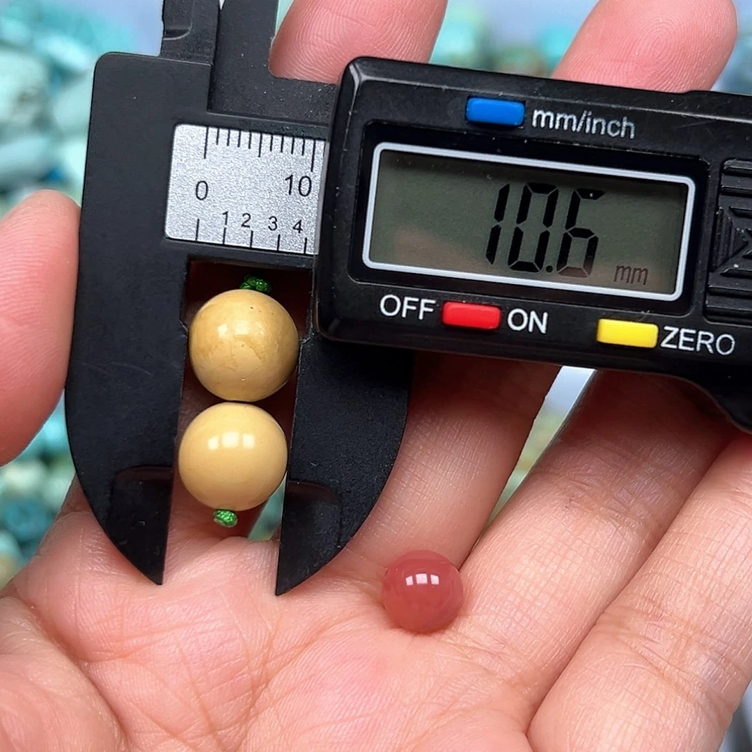 南红玛瑙未镶嵌珠宝奇石