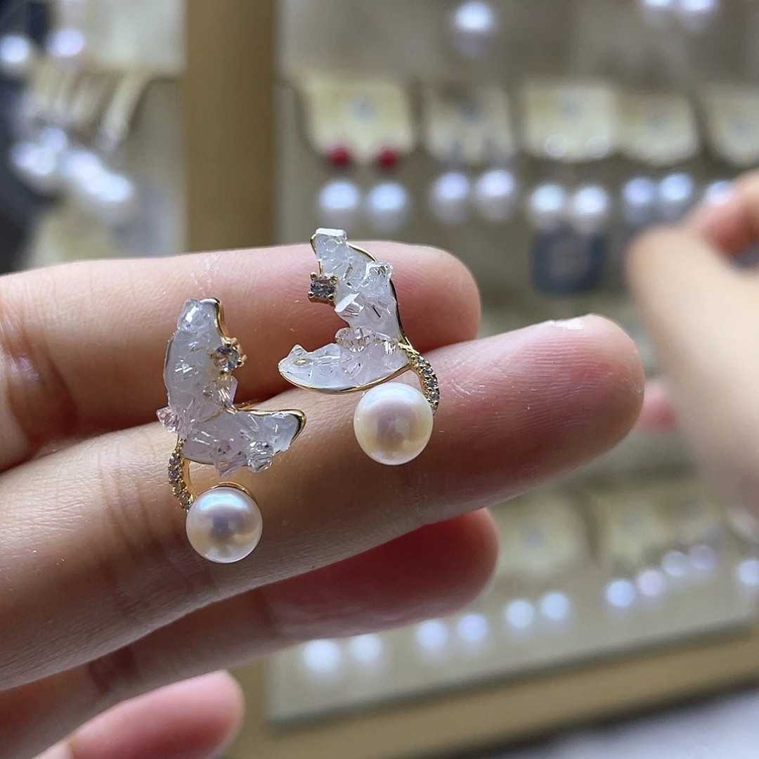 银S925镶嵌淡水珍珠耳饰