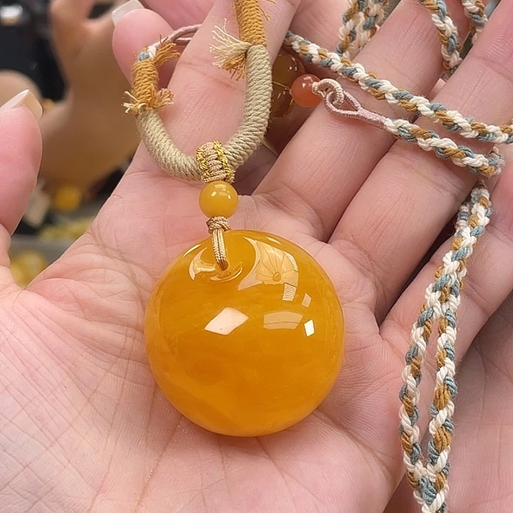 琥珀未镶嵌珠宝奇石h36