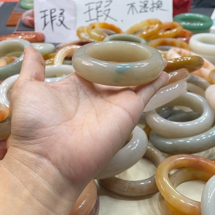 馨***7石英质玉钛钢珠宝奇石