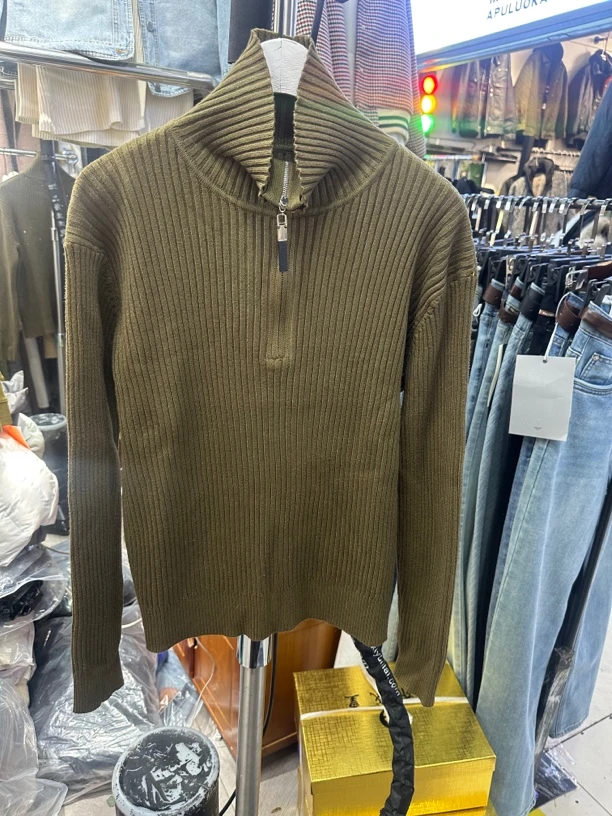 新款半高领半拉链毛衣