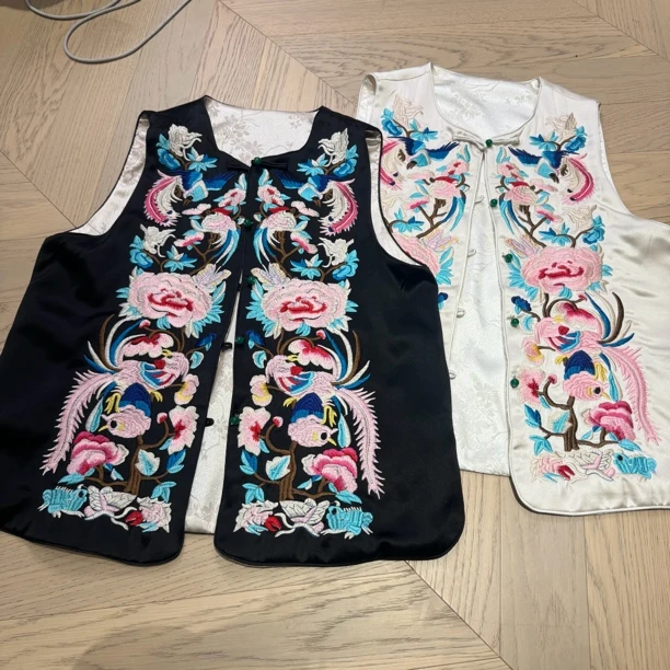 2057#《富贵花》重工国服百万刺绣新中式百搭宽松马甲绣花时尚马夹