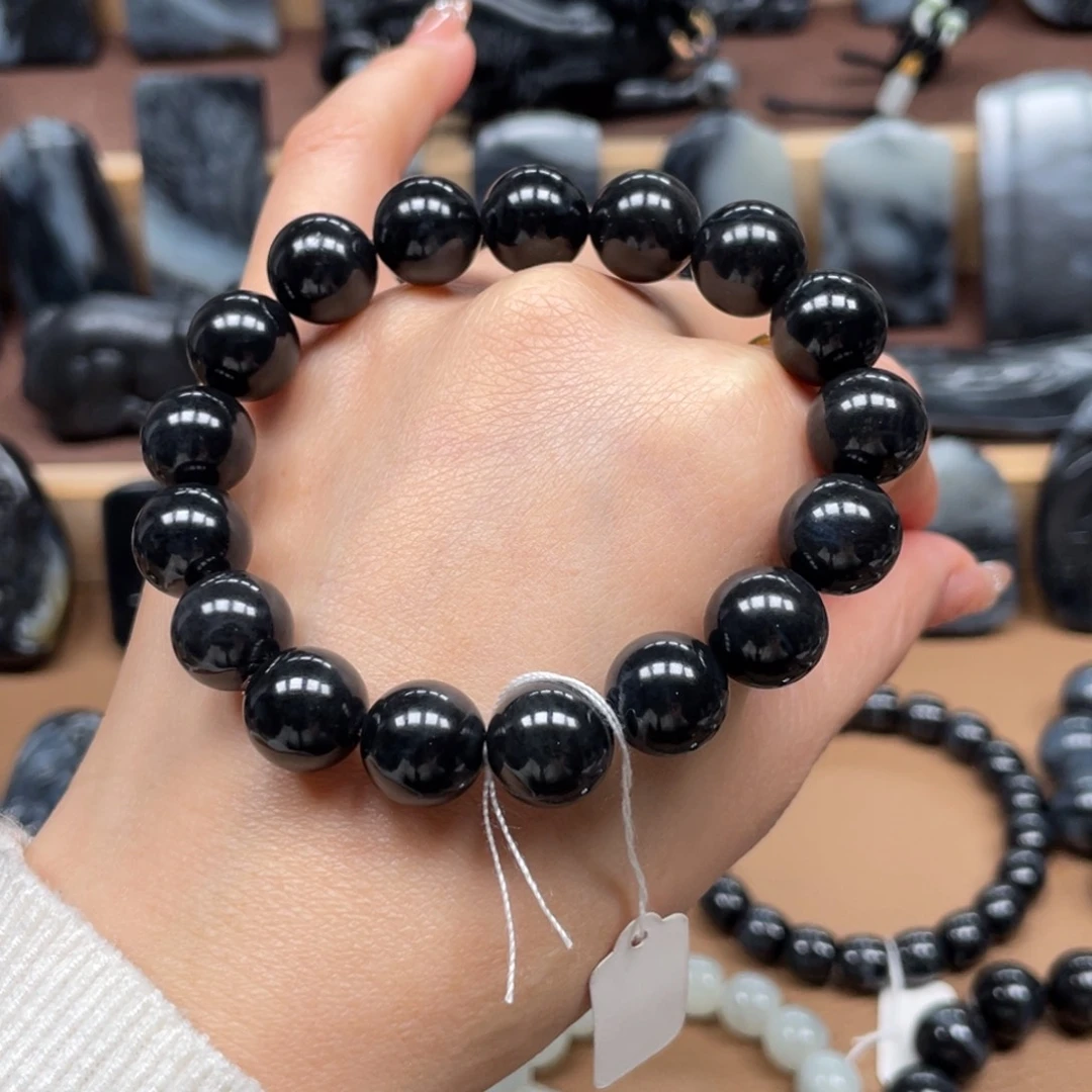 和田玉手串未镶嵌