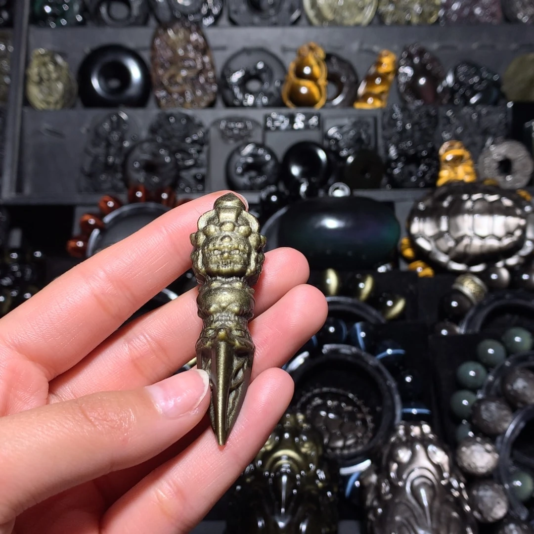 沐***光黑曜岩未镶嵌珠宝奇石