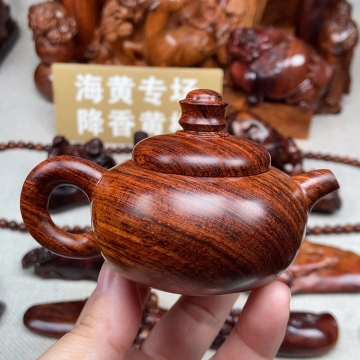 黄花梨/降香黄檀把件