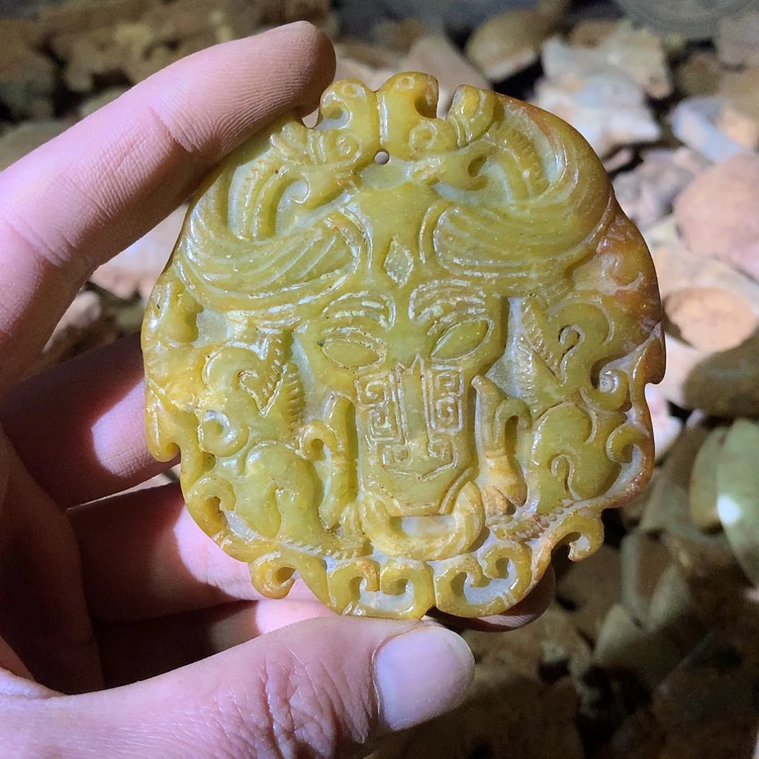 未镶嵌和田玉挂件