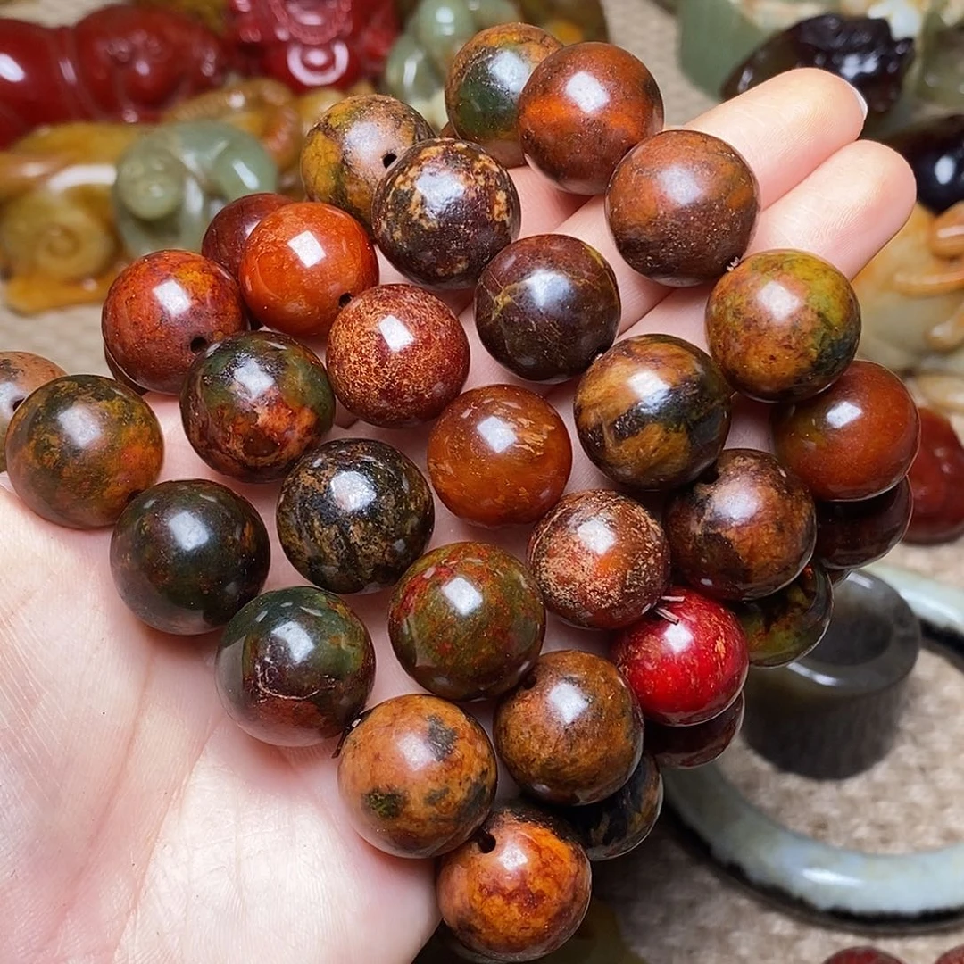 心***摩蛇纹石玉未镶嵌颈饰