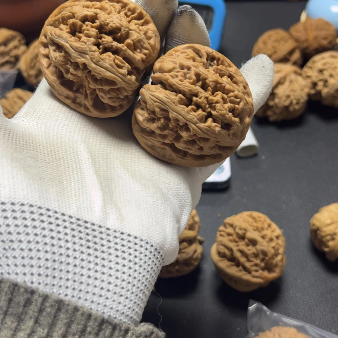 文玩核桃把件林*长47修粗筋120拍