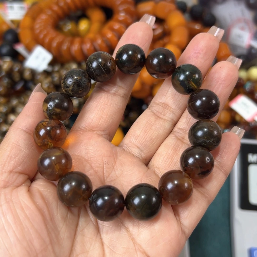 琥珀珠宝奇石未镶嵌688