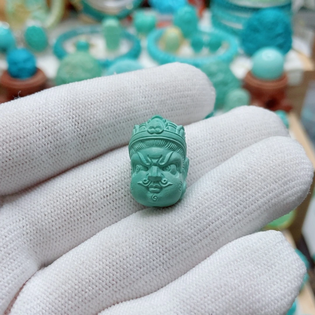 绿松石未镶嵌黄财神