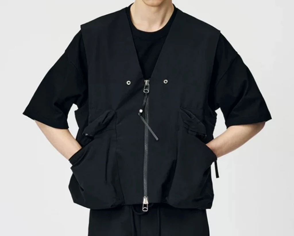 小高联名款男款马甲