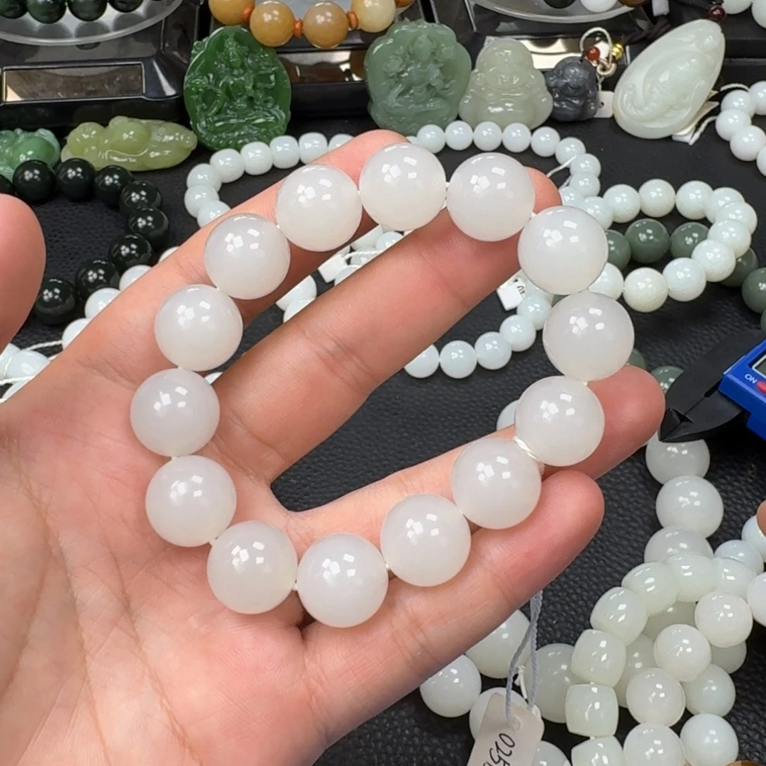 和田玉未镶嵌手链