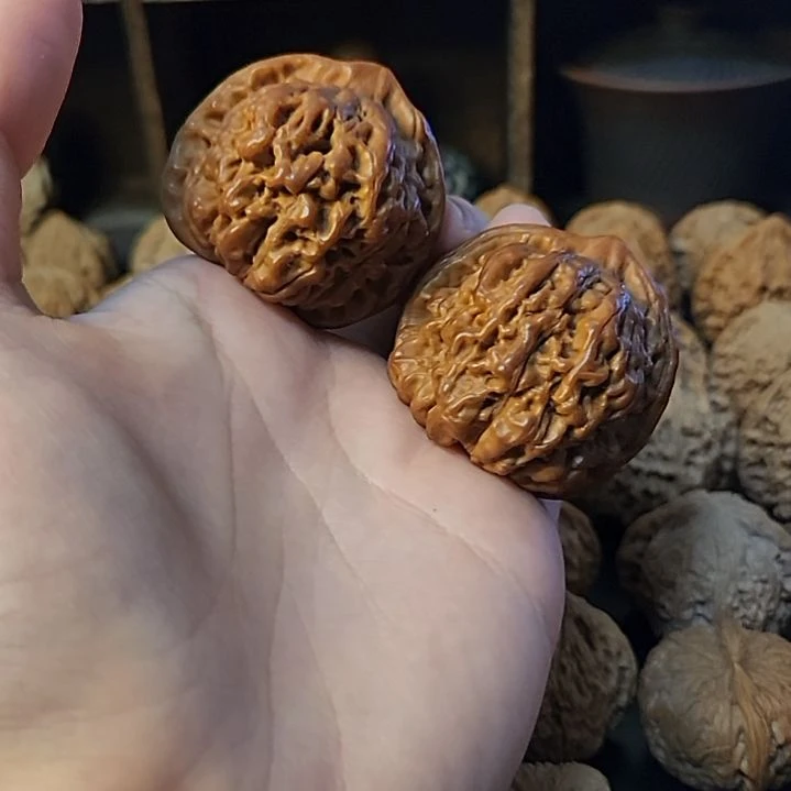 文玩核桃吊坠回血官帽