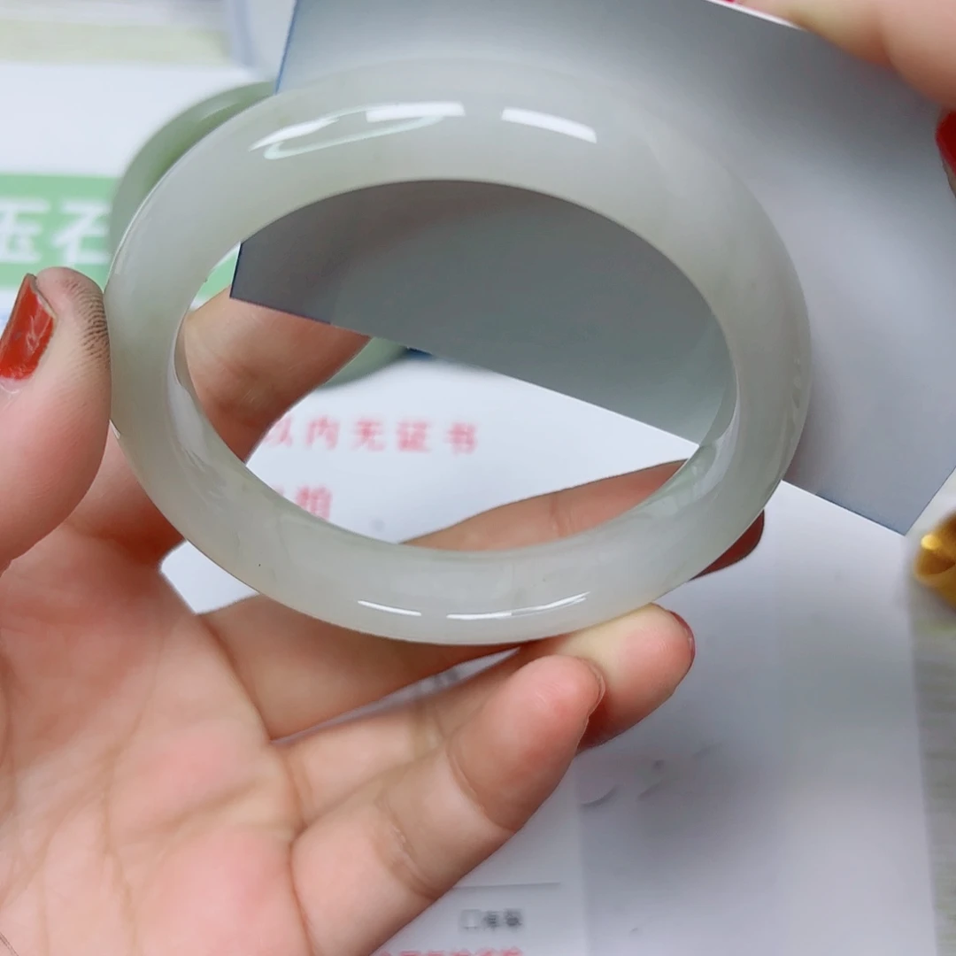 石英质玉未镶嵌手镯155/5960