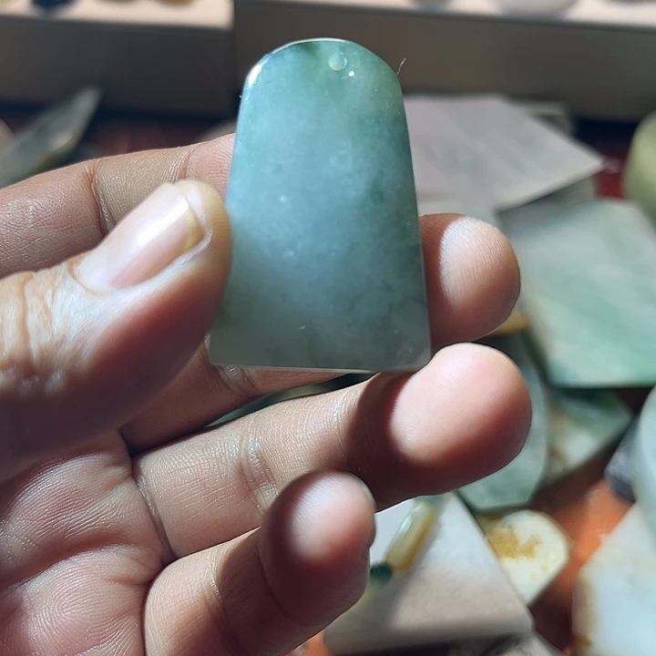 翡翠未镶嵌手链来来来