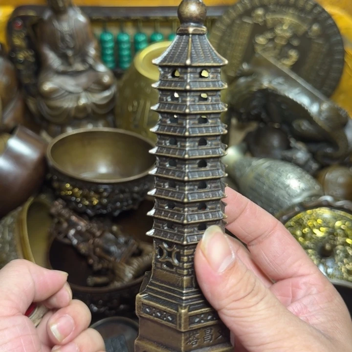 铜器摆件收收藏藏
