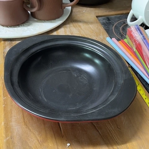 微瑕，明火，口径19高5针孔外红内黑无盖dx一个