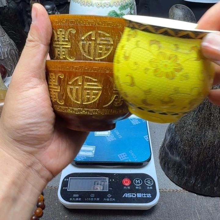中***聖我们一起努力奋斗